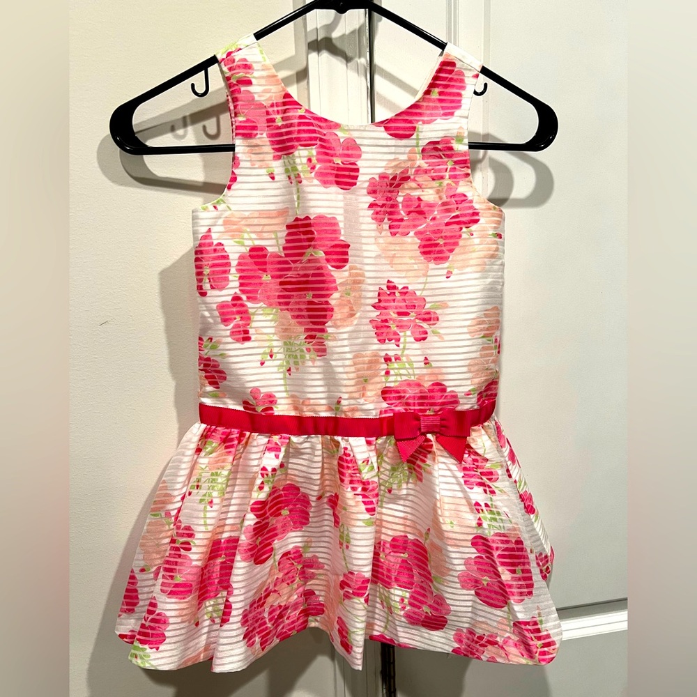 Dressed Up by Gymboree Girl’s 5T dress. Flowered multi-colored pattern.